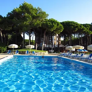 **** Hotel Beau Rivage Pineta Italia